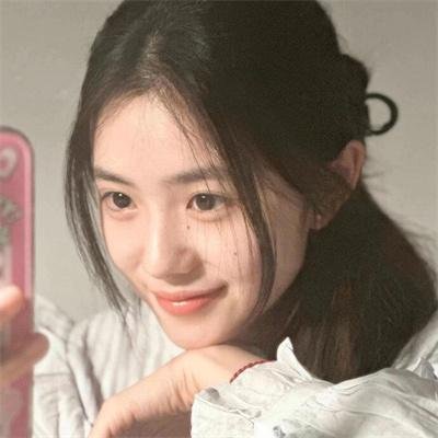 我想变成鸟,所以跳起来
